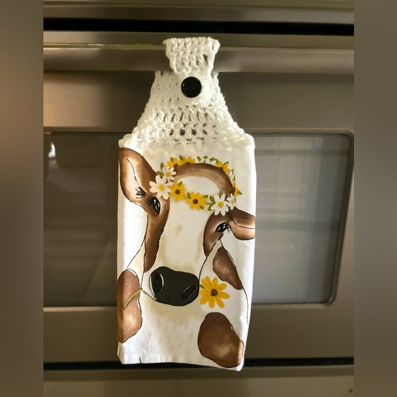 HAND CRAFTED Colorful Cow Crocheted Top Hanging Kitchen or Bathroom Hand Towel - Picture 5 of 7